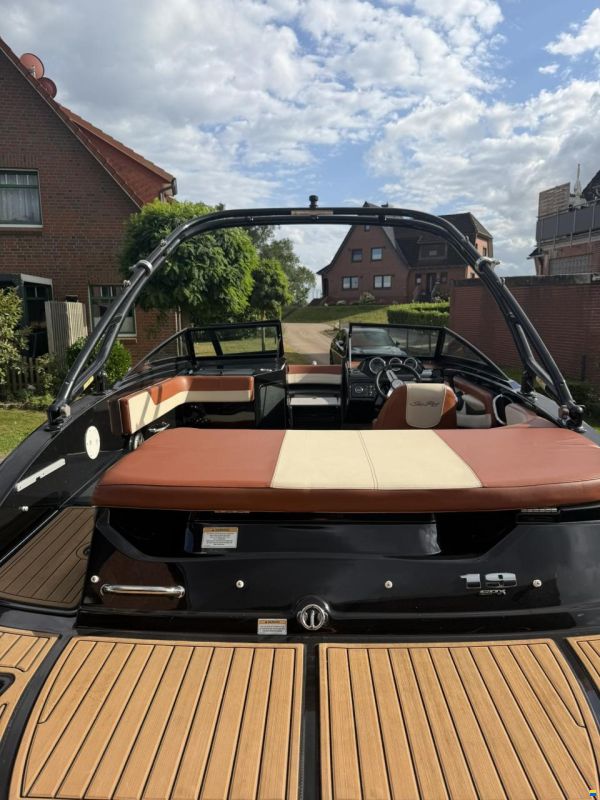 Sea Ray 19 SPX