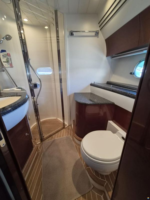 Princess 61