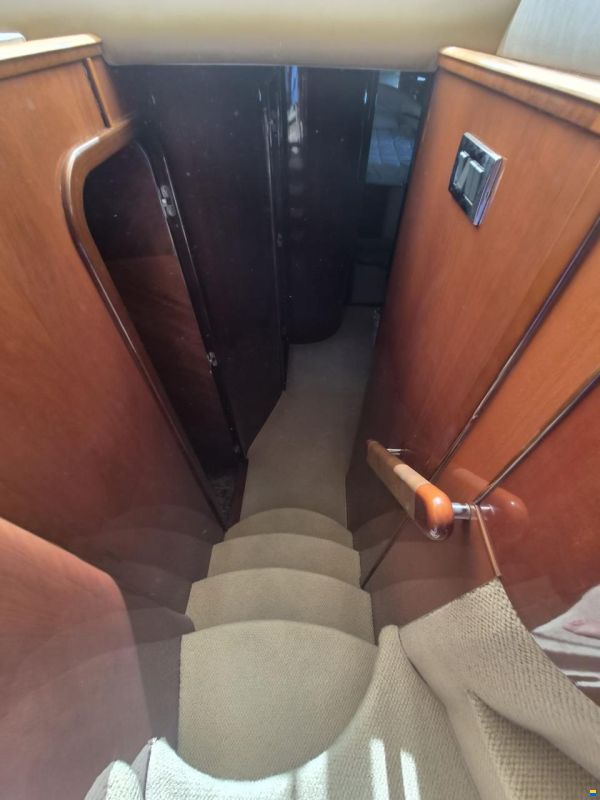 Princess 61