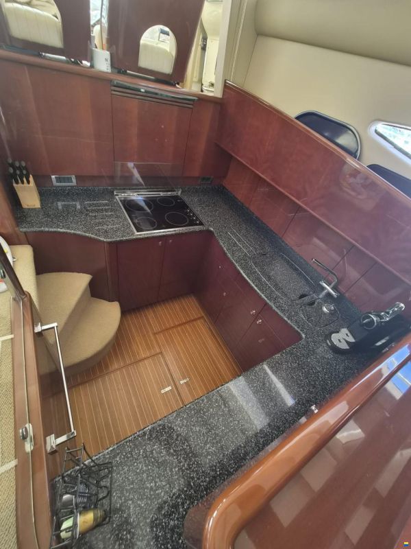 Princess 61