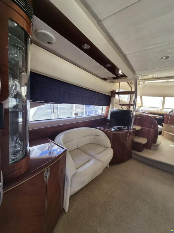 Princess 61
