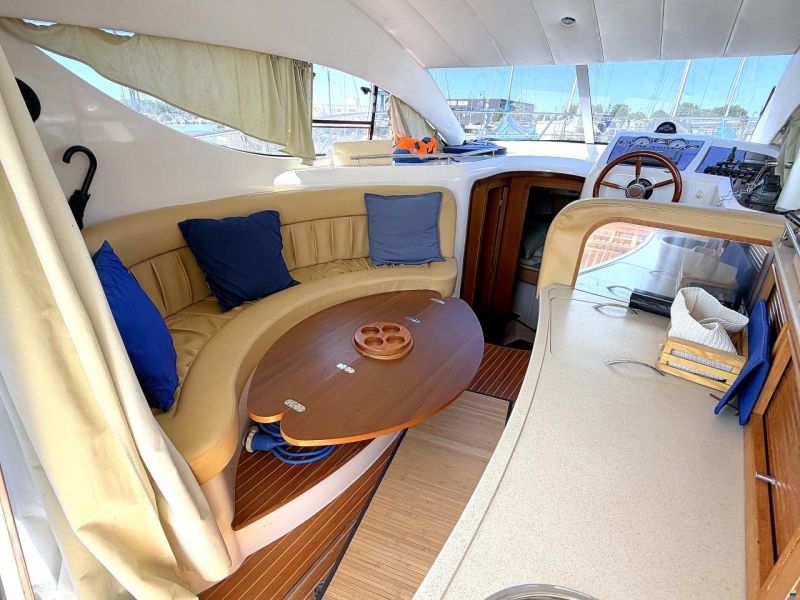 Sessa Dorado 32