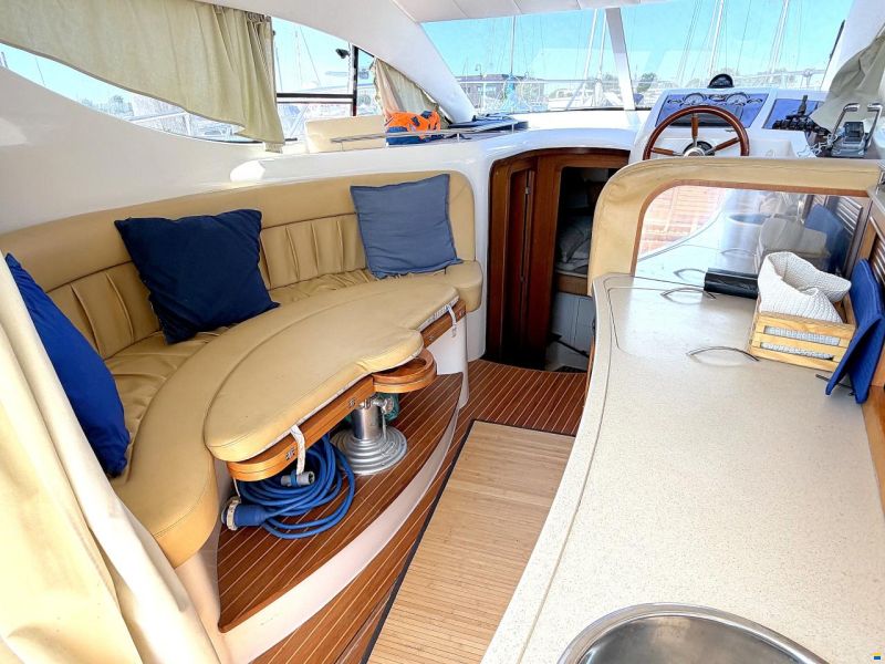 Sessa Dorado 32