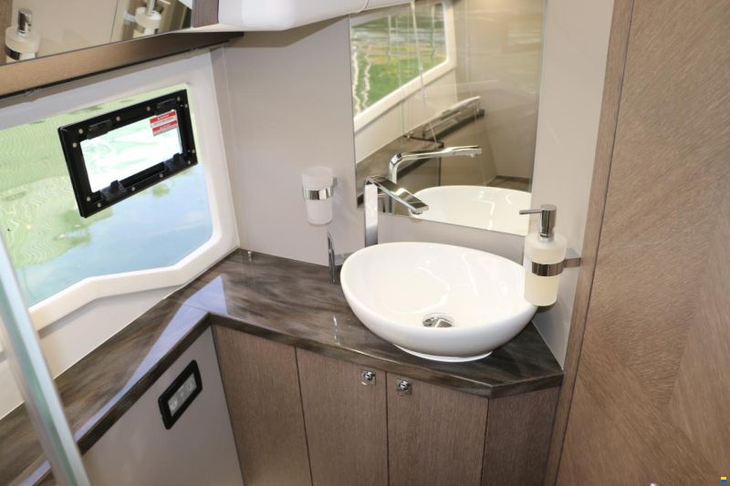 Galeon 420 Fly