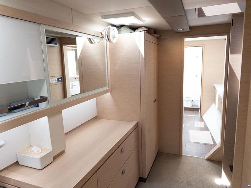 Fountaine Pajot Saona 47