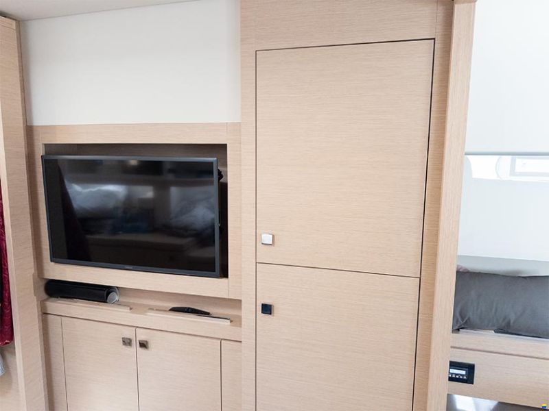 Fountaine Pajot Saona 47