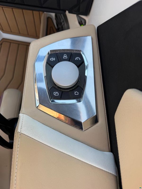Correct Craft SUPER AIR NAUTIQUE S23