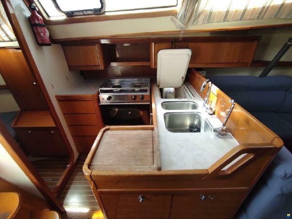 Poncin Diva 38