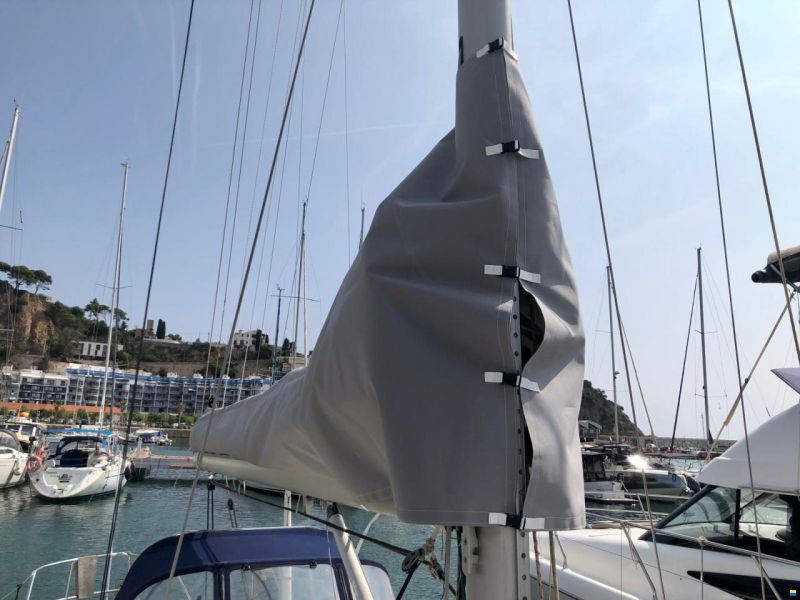Poncin Diva 38