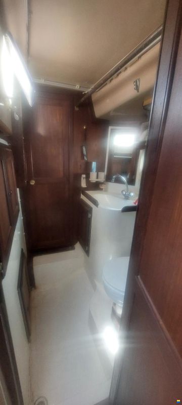 Coronado 35