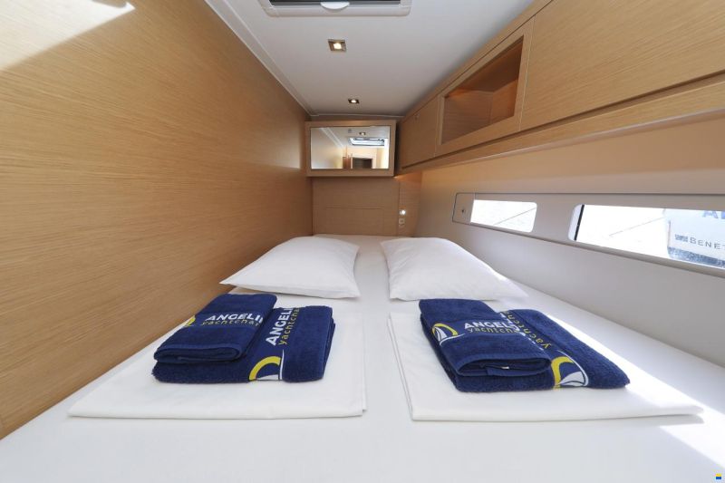 Dufour 530