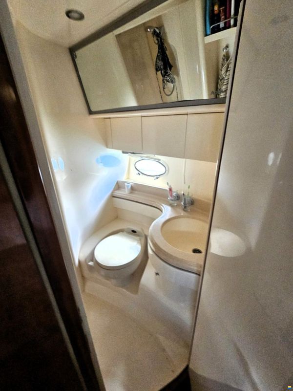 Azimut 46 Fly