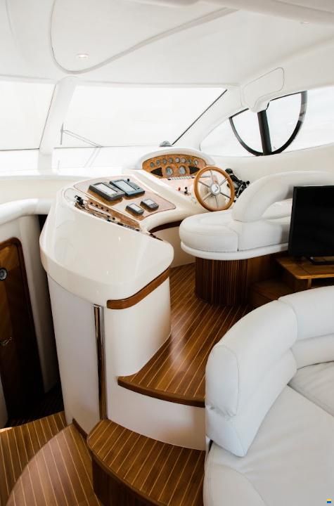 Azimut 46 Fly