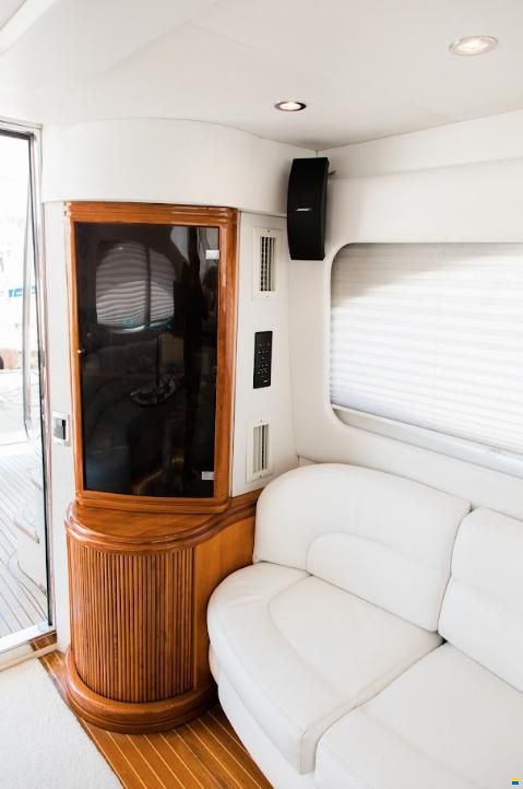 Azimut 46 Fly