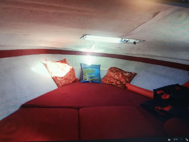 Sea Ray 200