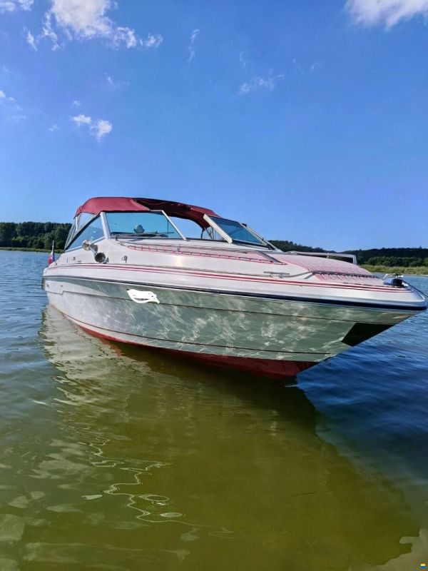 Sea Ray 200