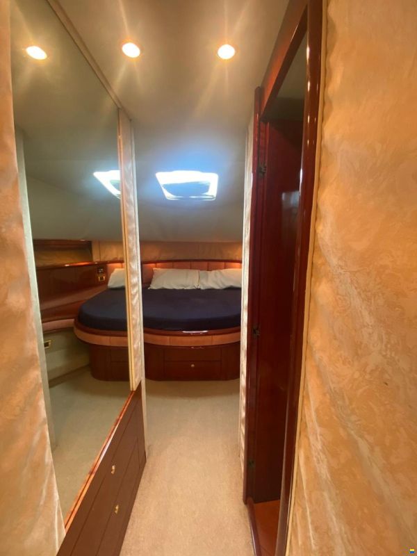 Fairline Squadron 62