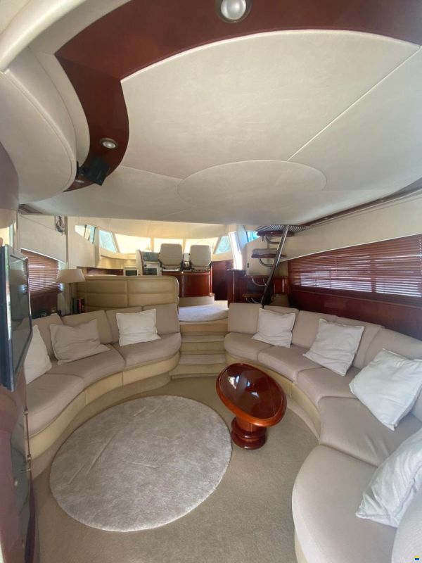 Fairline Squadron 62