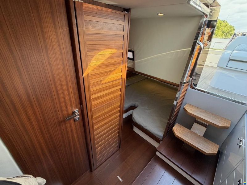 Windy Shamal 37