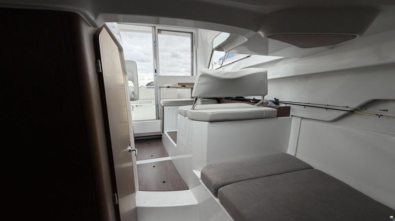 Beneteau Antares 7