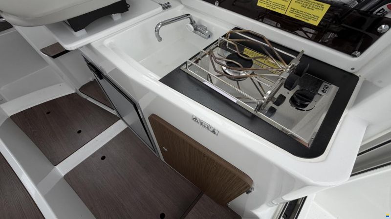 Beneteau Antares 7
