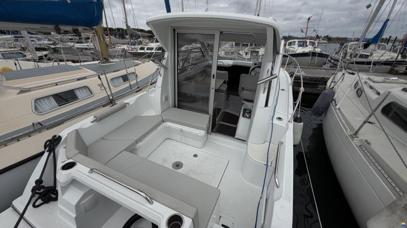 Beneteau Antares 7