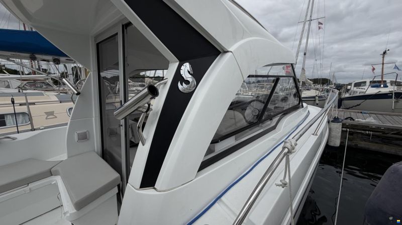 Beneteau Antares 7