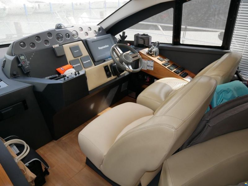 Sealine T50