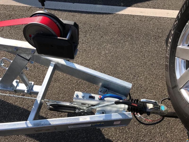TREFFPUNKT-BOOT PILOB 1,5 - 3,65 T MOTOR
