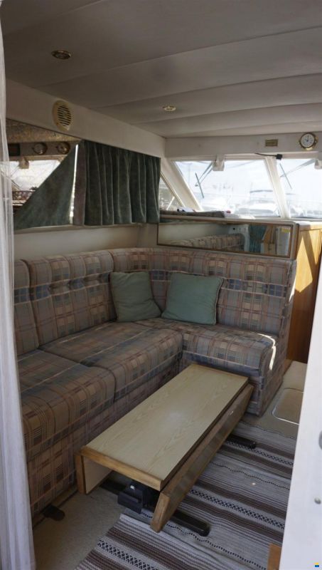 Fairline BRAVA 33