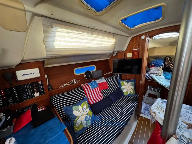 Hunter 320