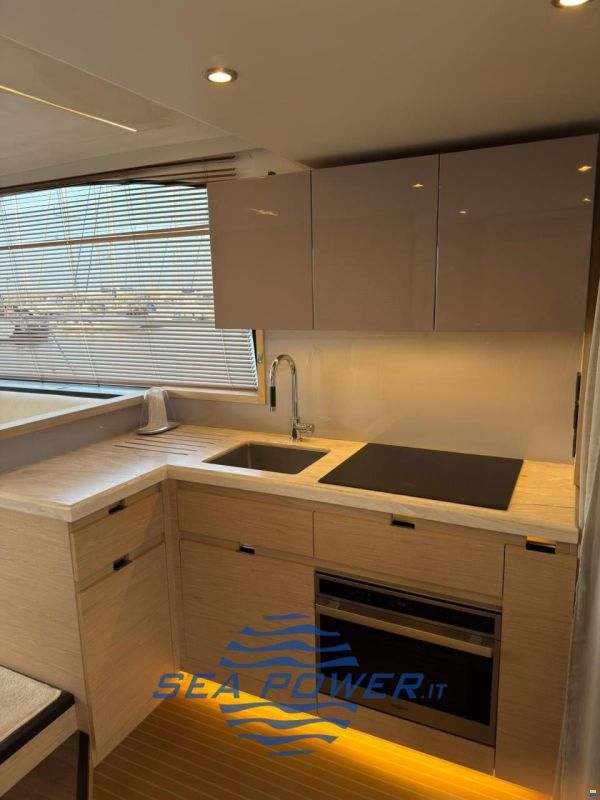 Beneteau Monte Carlo 52 fly