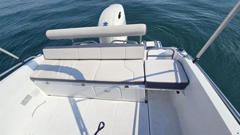 Beneteau Flyer 6 SPACE deck