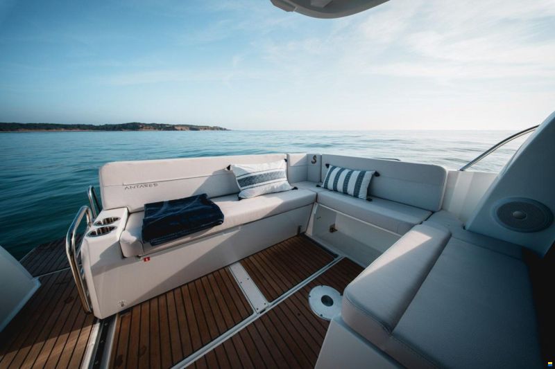 Beneteau Antares 9 V2