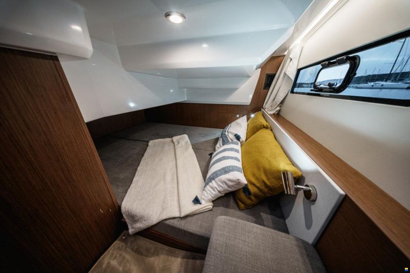 Beneteau Antares 9 V2