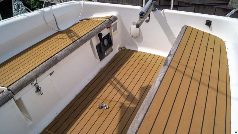 Dufour 30 Classic