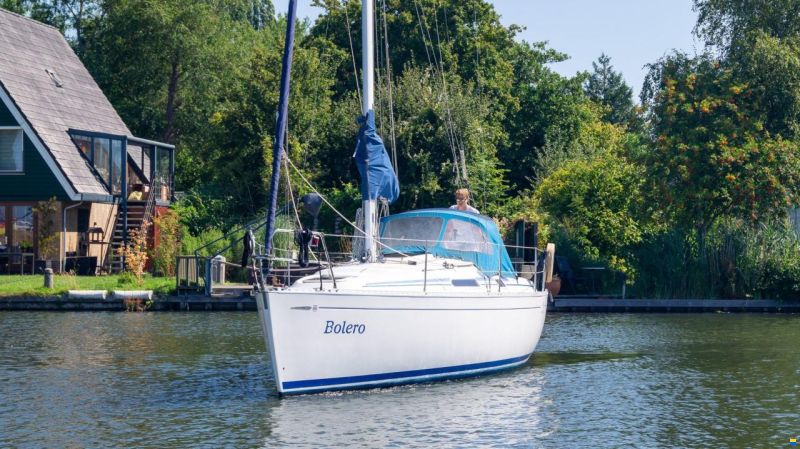 Dufour 30 Classic