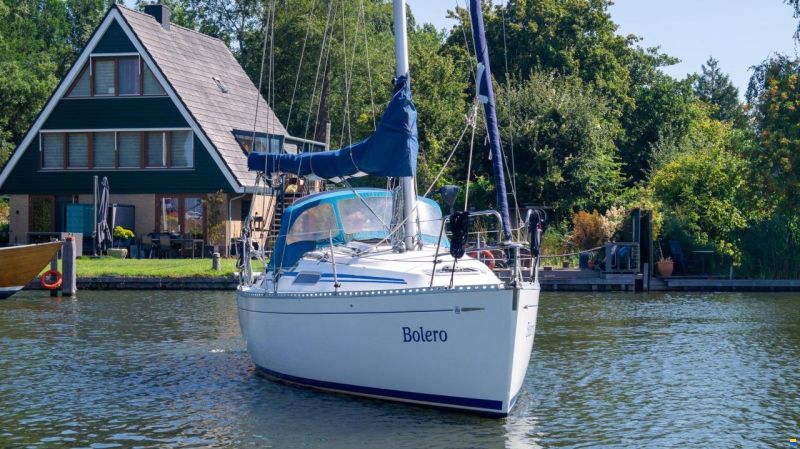 Dufour 30 Classic
