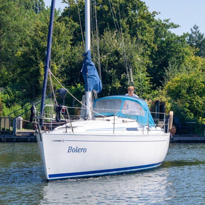 Dufour 30 Classic
