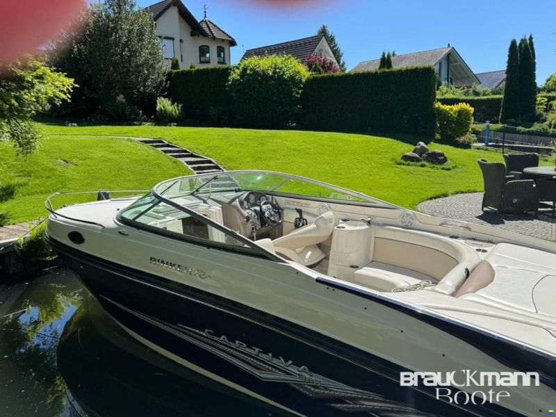 Rinker Captiva 246