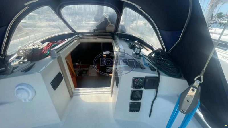 Beneteau FIRST 325