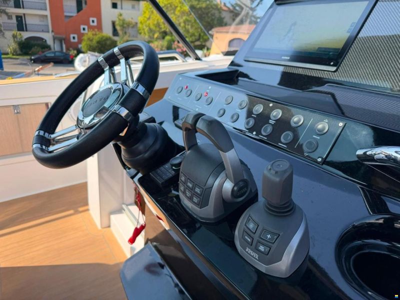 Pardo Yachts 38