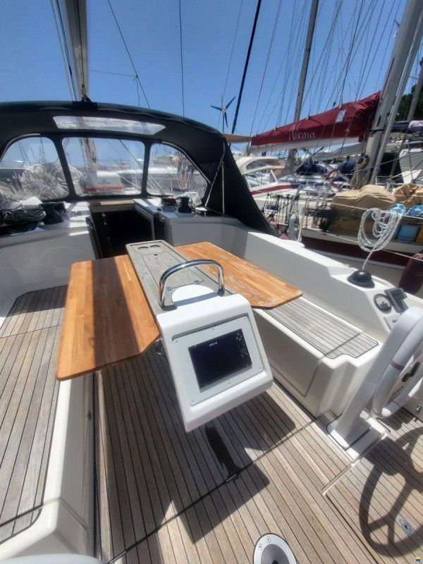 Bavaria C38