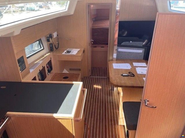 Bavaria C38