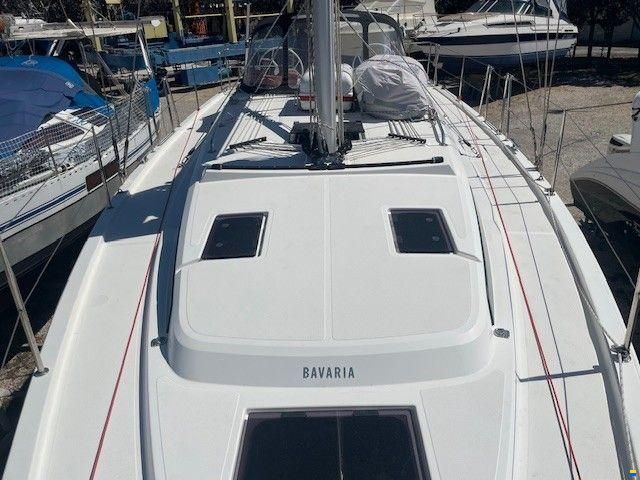 Bavaria C38