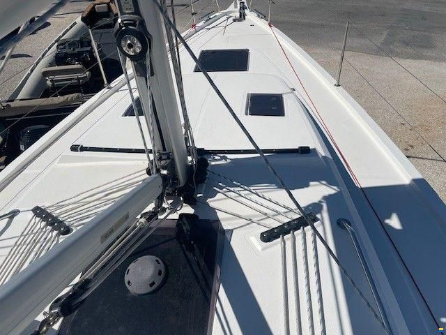 Bavaria C38