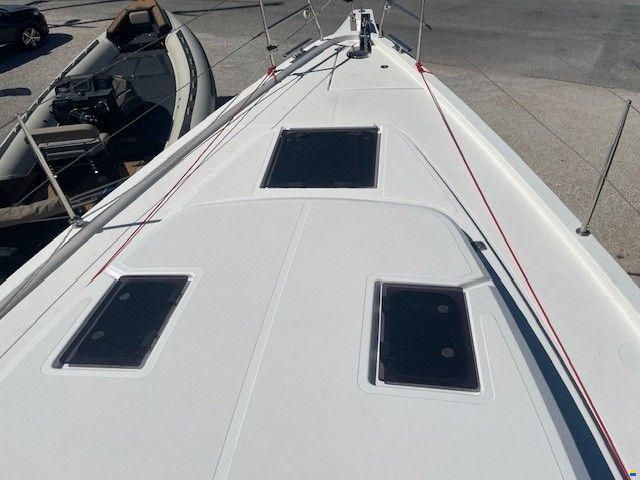 Bavaria C38