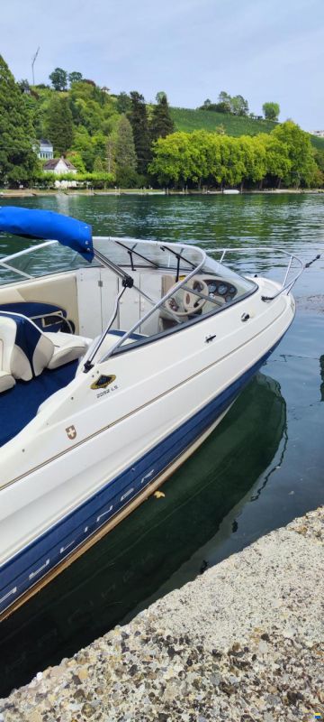 Bayliner Capri 2052