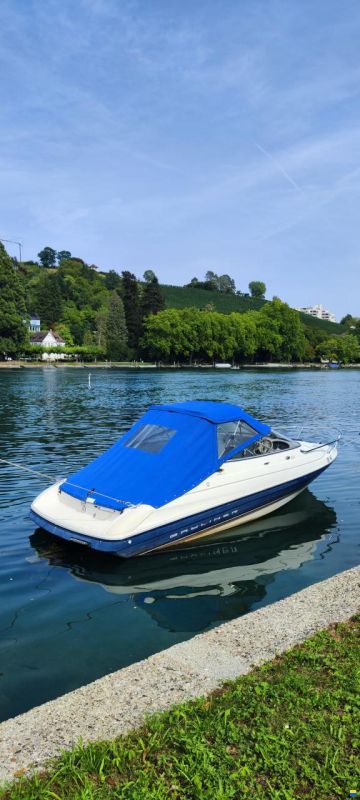 Bayliner Capri 2052