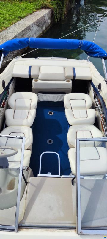 Bayliner Capri 2052